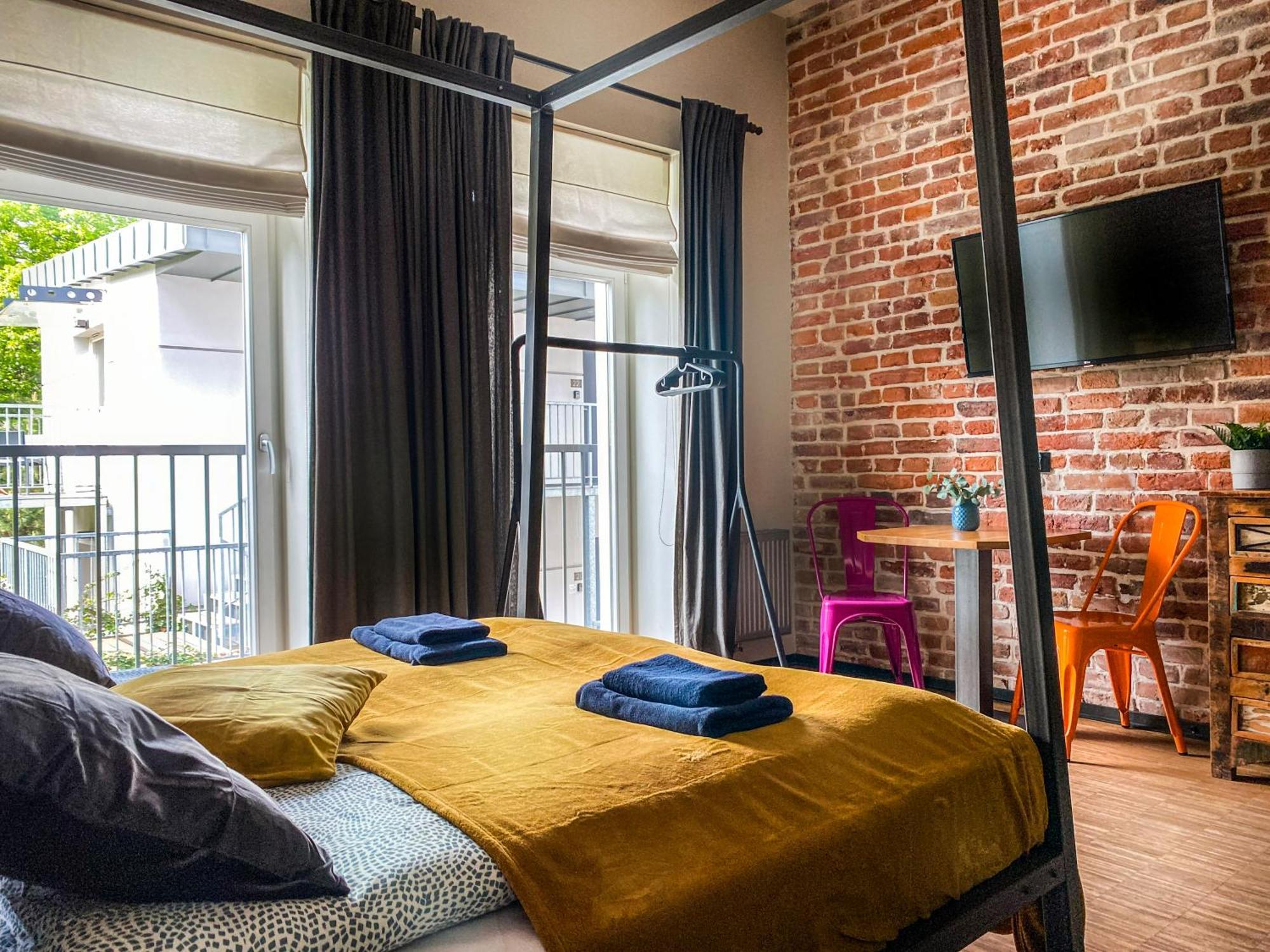 Cozy Apartment With Ac For Couples - Old Town Krakkó Kültér fotó