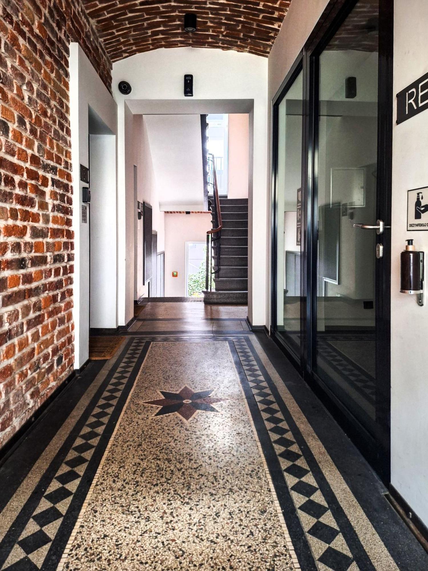 Cozy Apartment With Ac For Couples - Old Town Krakkó Kültér fotó