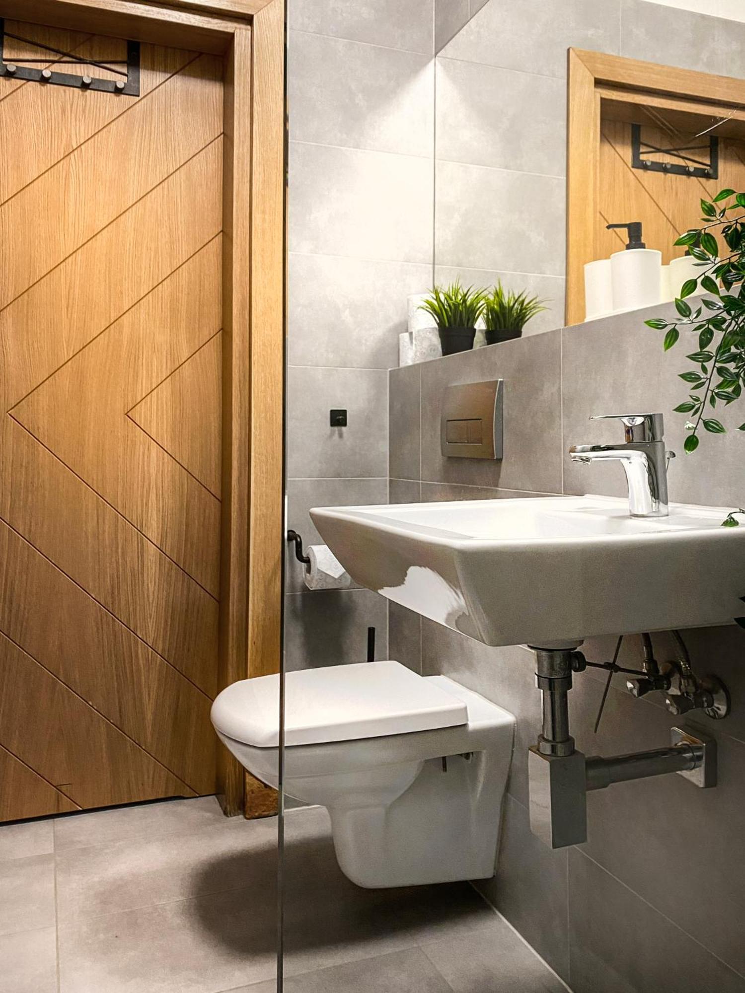 Cozy Apartment With Ac For Couples - Old Town Krakkó Kültér fotó