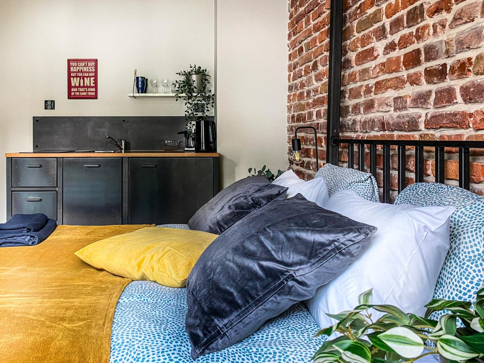 Cozy Apartment With Ac For Couples - Old Town Krakkó Kültér fotó